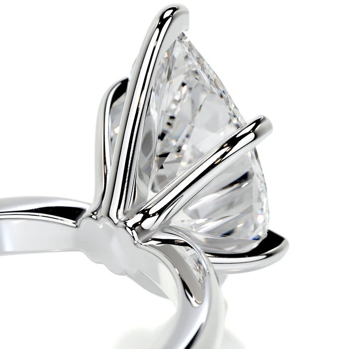 1 CT Solitaire Pear Cut Diamond Ring