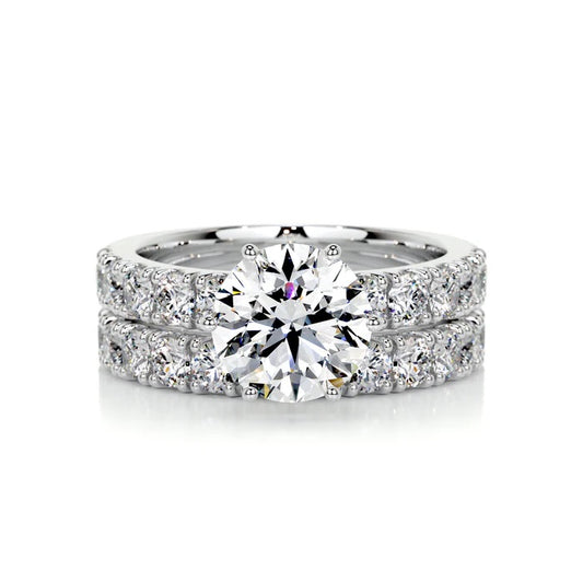 4 CT Brilliant Round Diamond Ring with Matching Band