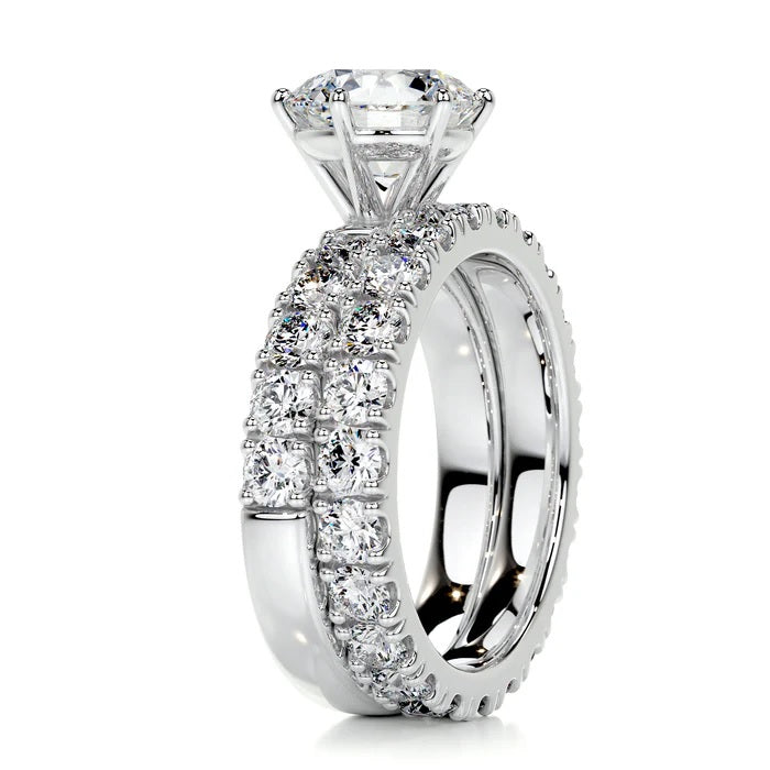 4 CT Brilliant Round Diamond Ring with Matching Band