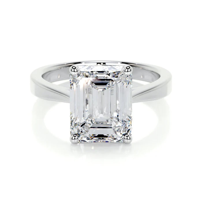4 CT Solitaire  Emerald Ring