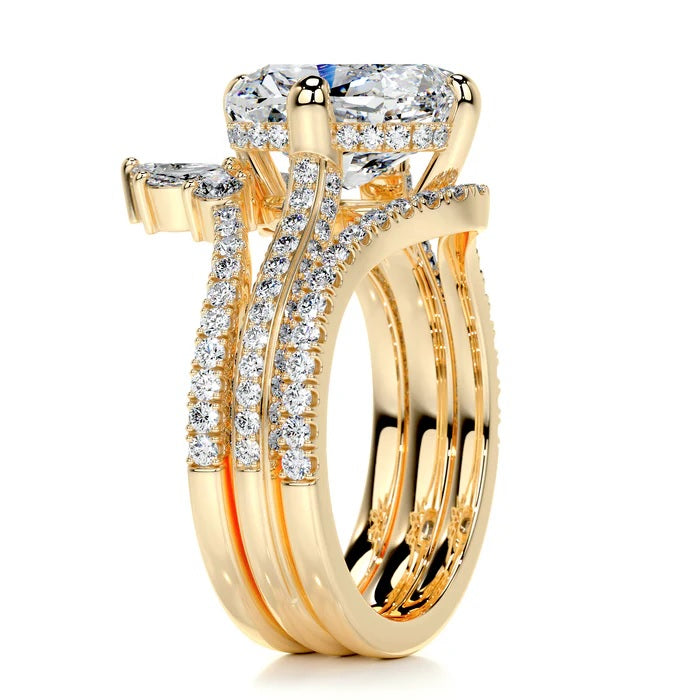 4 CT Cushion Diamond Ring with Matching Bands