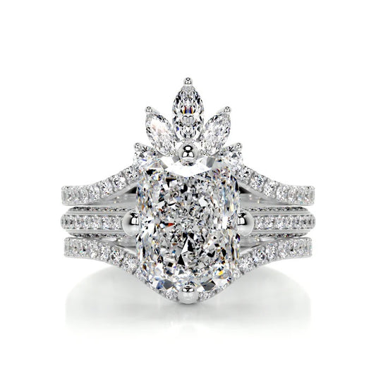 4 CT Cushion Diamond Ring with Matching Bands