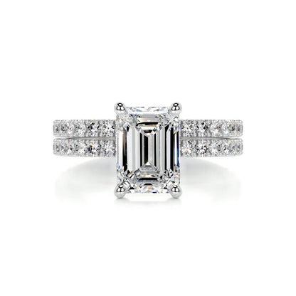 2 CT Solitaire Emerald Cut Diamond Accent Ring with Matching Band