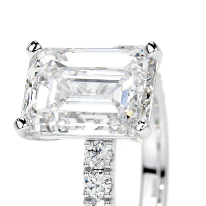3 CT Solitaire Emerald Accent Ring