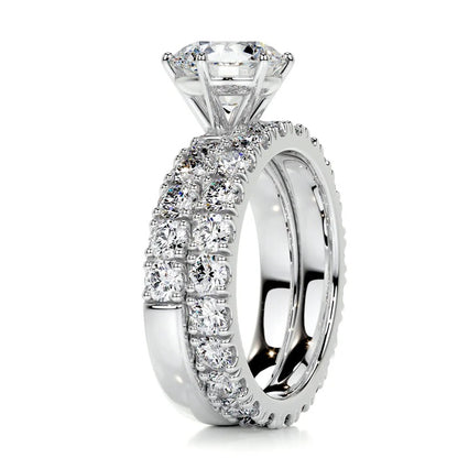 4 CT Brilliant Round Diamond Ring with Matching Band