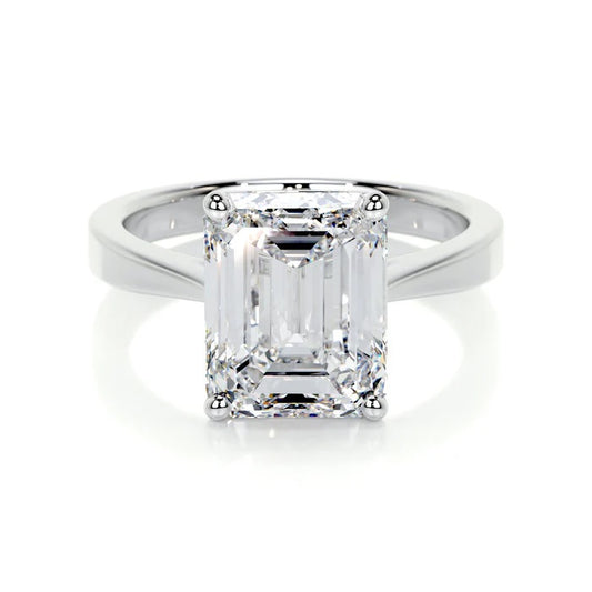 4 CT Solitaire  Emerald Ring