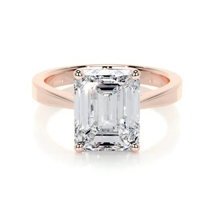 4 CT Solitaire  Emerald Ring
