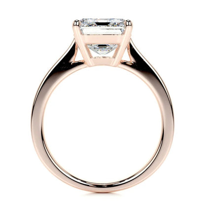 4 CT Solitaire  Emerald Ring