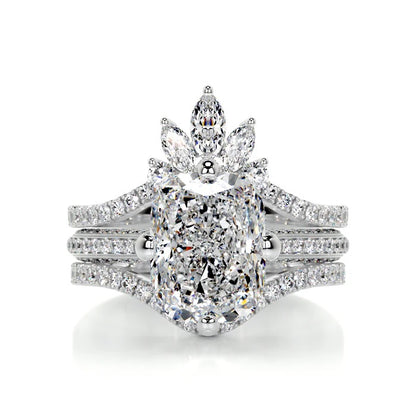 4 CT Cushion Diamond Ring with Matching Bands
