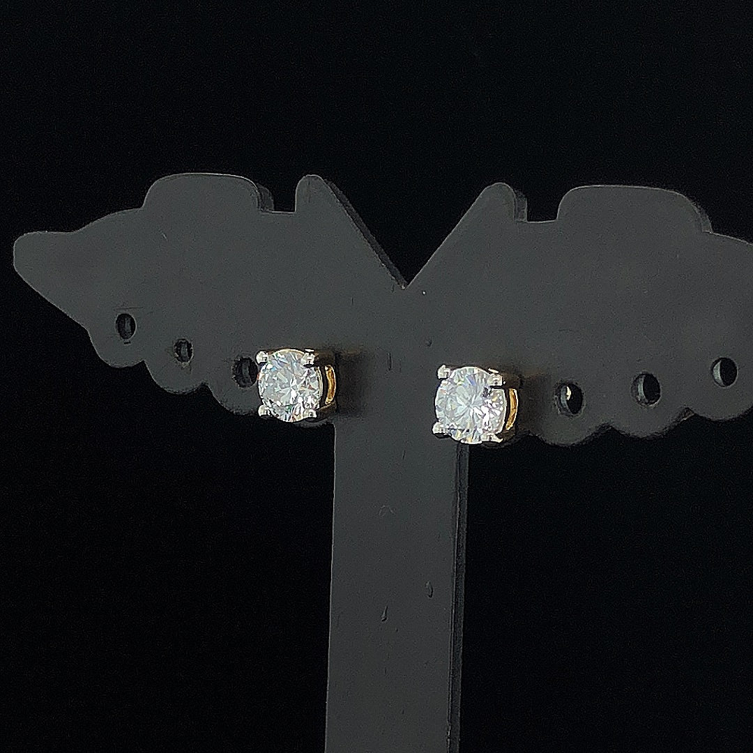 0.50cts Elegant Round Diamond Solitaire Earrings