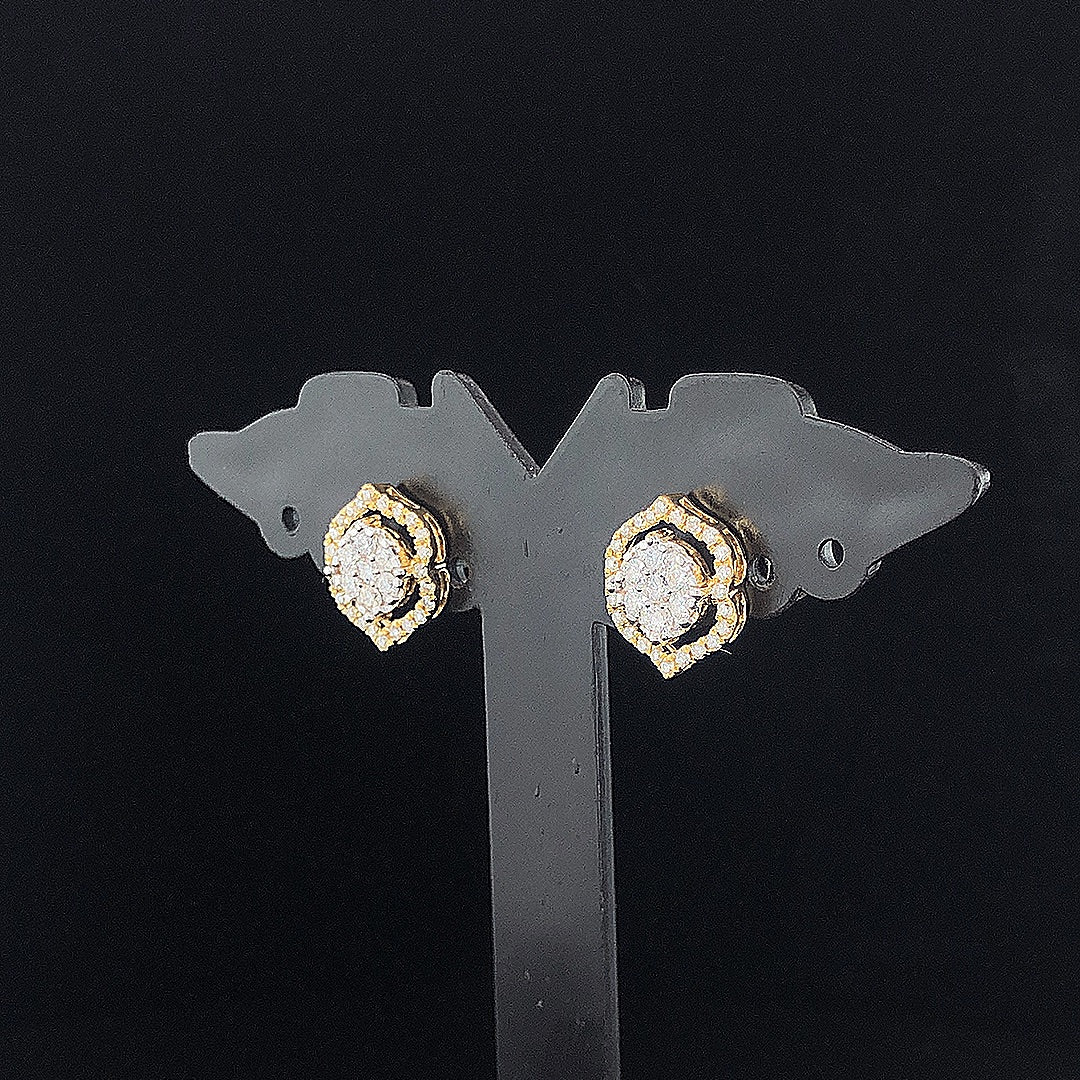 Designer Cluster Round Diamonds Earring
