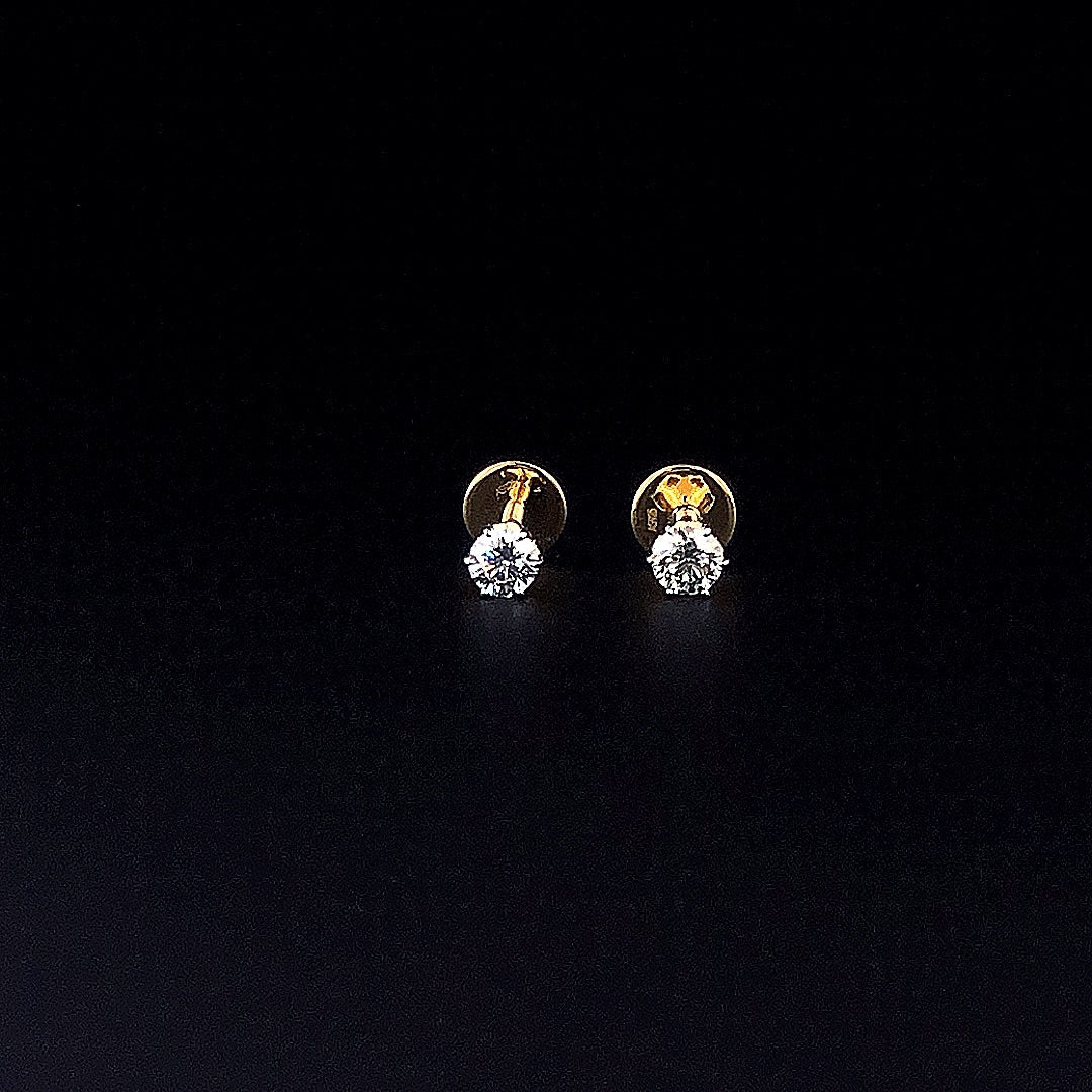 0.25cts Classic Solitaire Diamond Earring