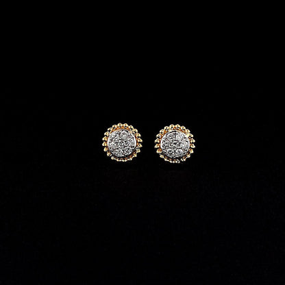 Cluster Round Classic Earring
