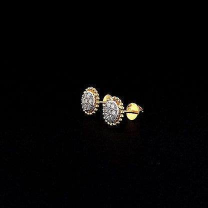 Cluster Round Classic Earring