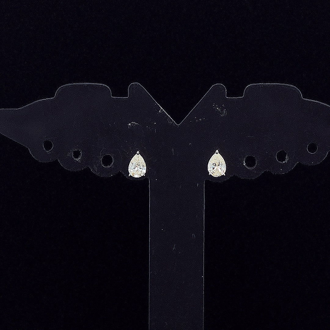 0.32cts Solitaire Pear Diamond Earring