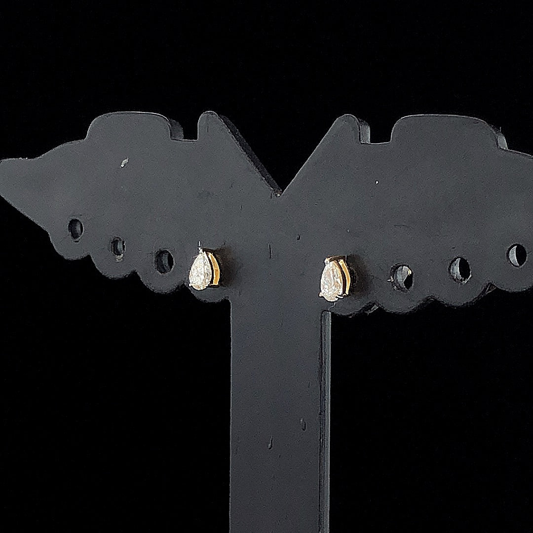 0.11cts Solitaire Pear Diamond Earring