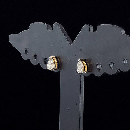 0.15cts Solitaire Pear Diamond Earring