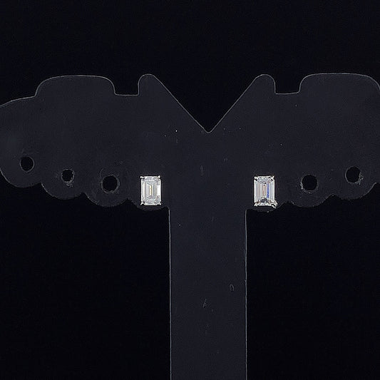 0.20cts Solitaire Emerald Diamond Earring