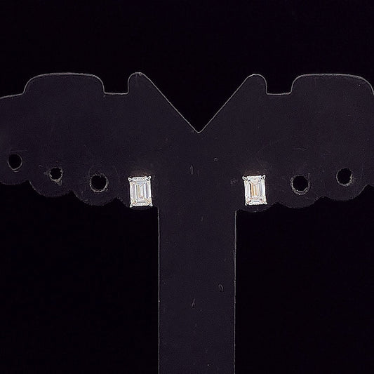 0.15cts Solitaire Emerald Diamond Earring