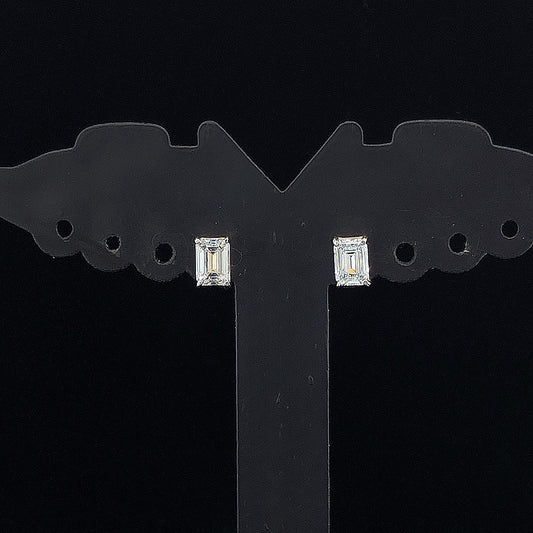 0.56cts Solitaire Emerald Diamond Earring