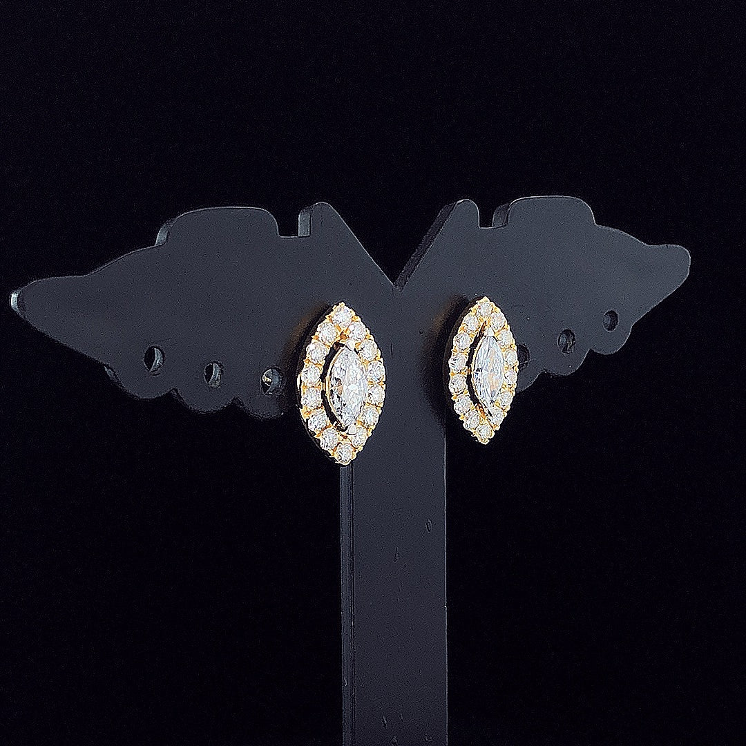 0.35cts Marquise Diamond Halo Earring