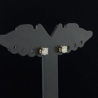 0.38cts Solitaire Round Diamond Earring