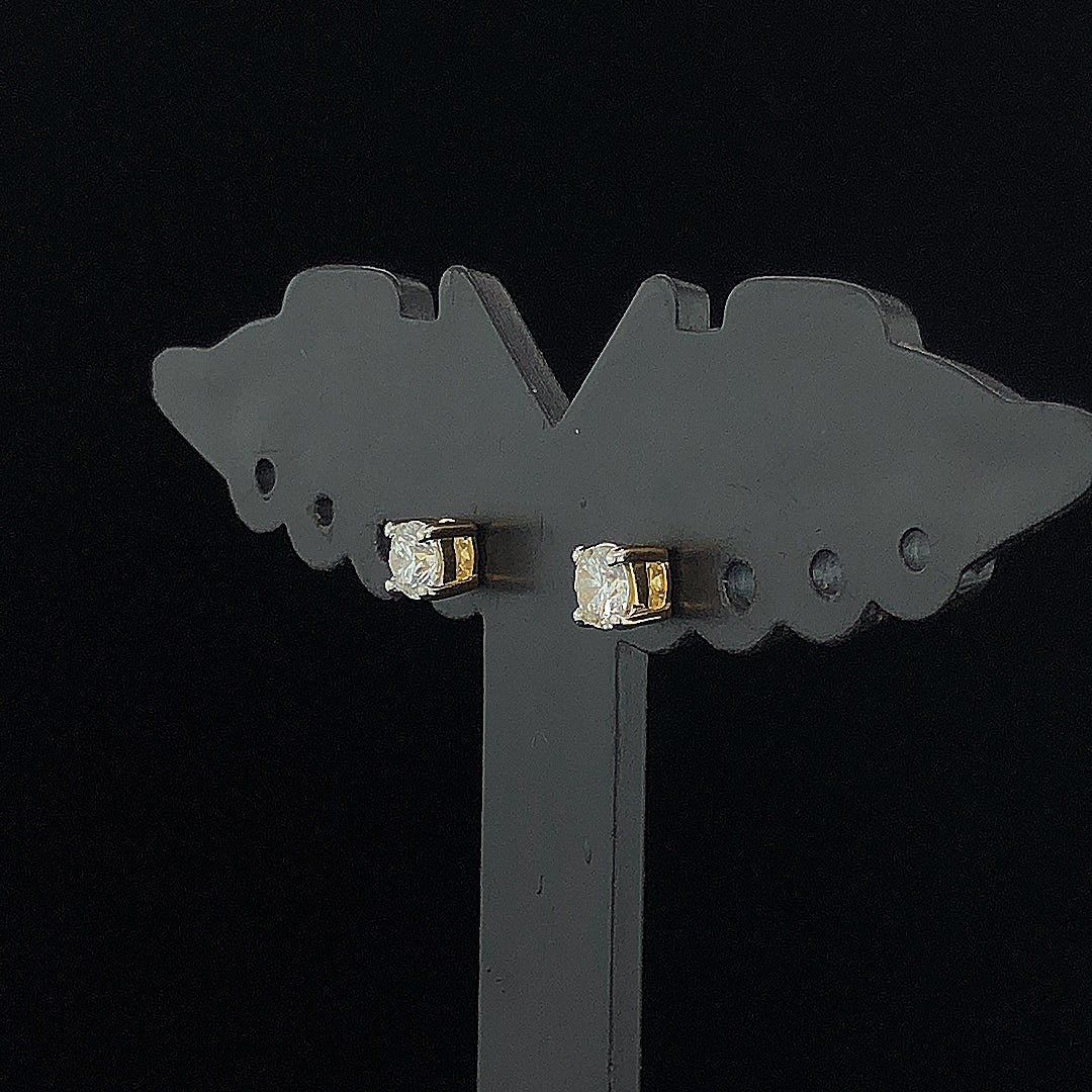 0.38cts Solitaire Round Diamond Earring