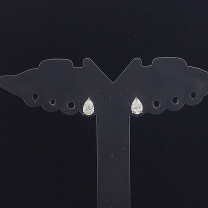 0.25cts Solitaire Pear Diamond Earring