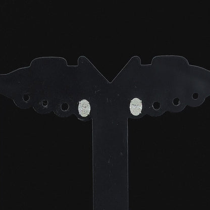 0.35cts Solitaire Oval Diamond Earring