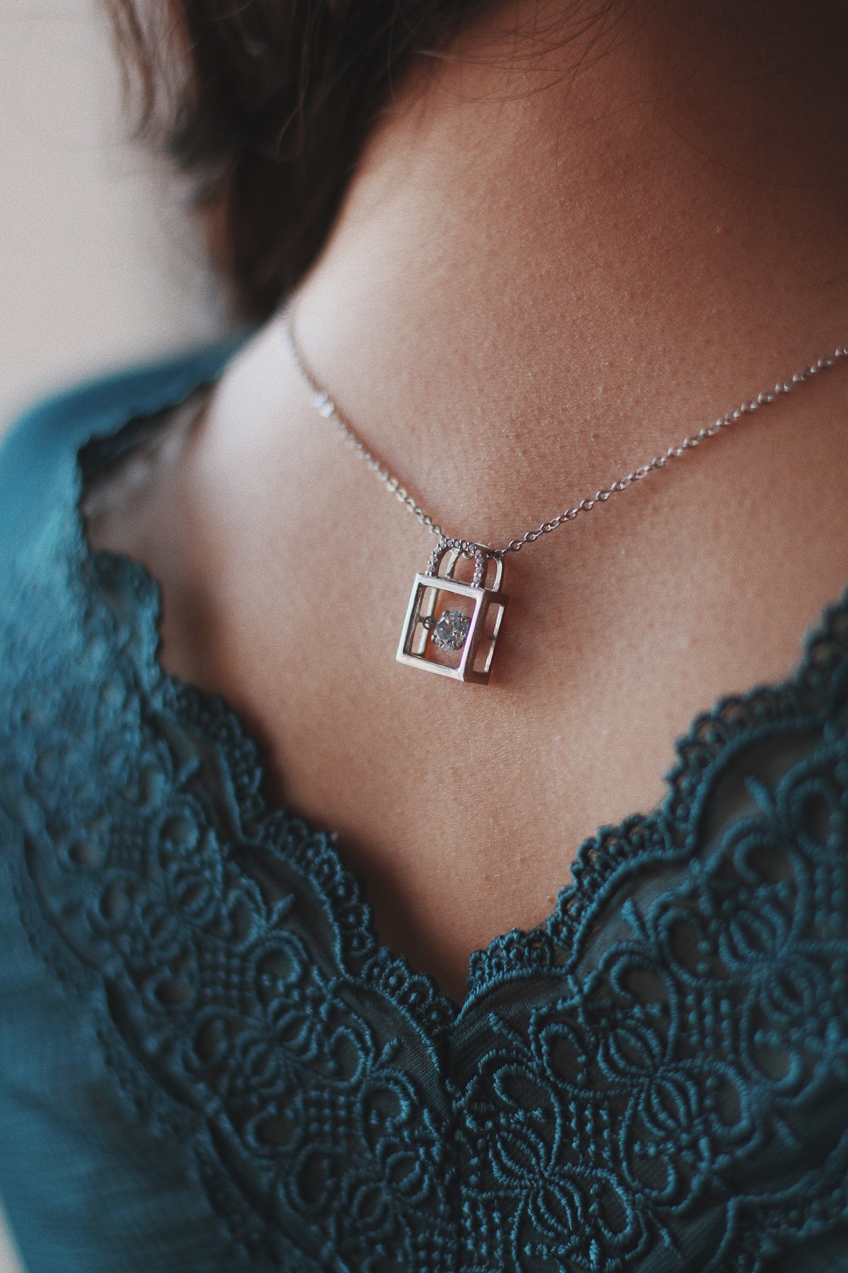 Classic Necklaces & Pendants